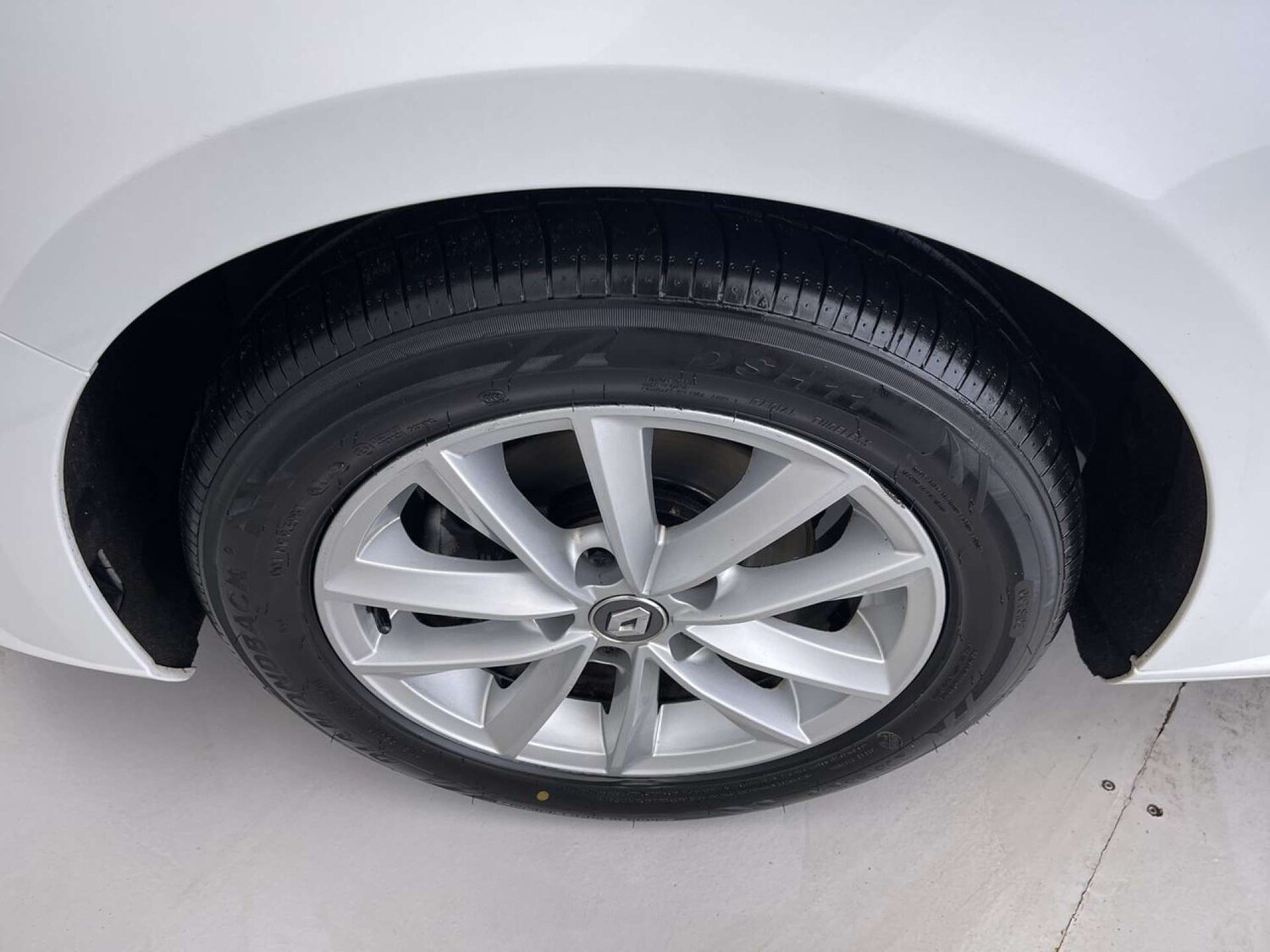 Used Renault Megane 2017 for sale - 76209998: Photo 11