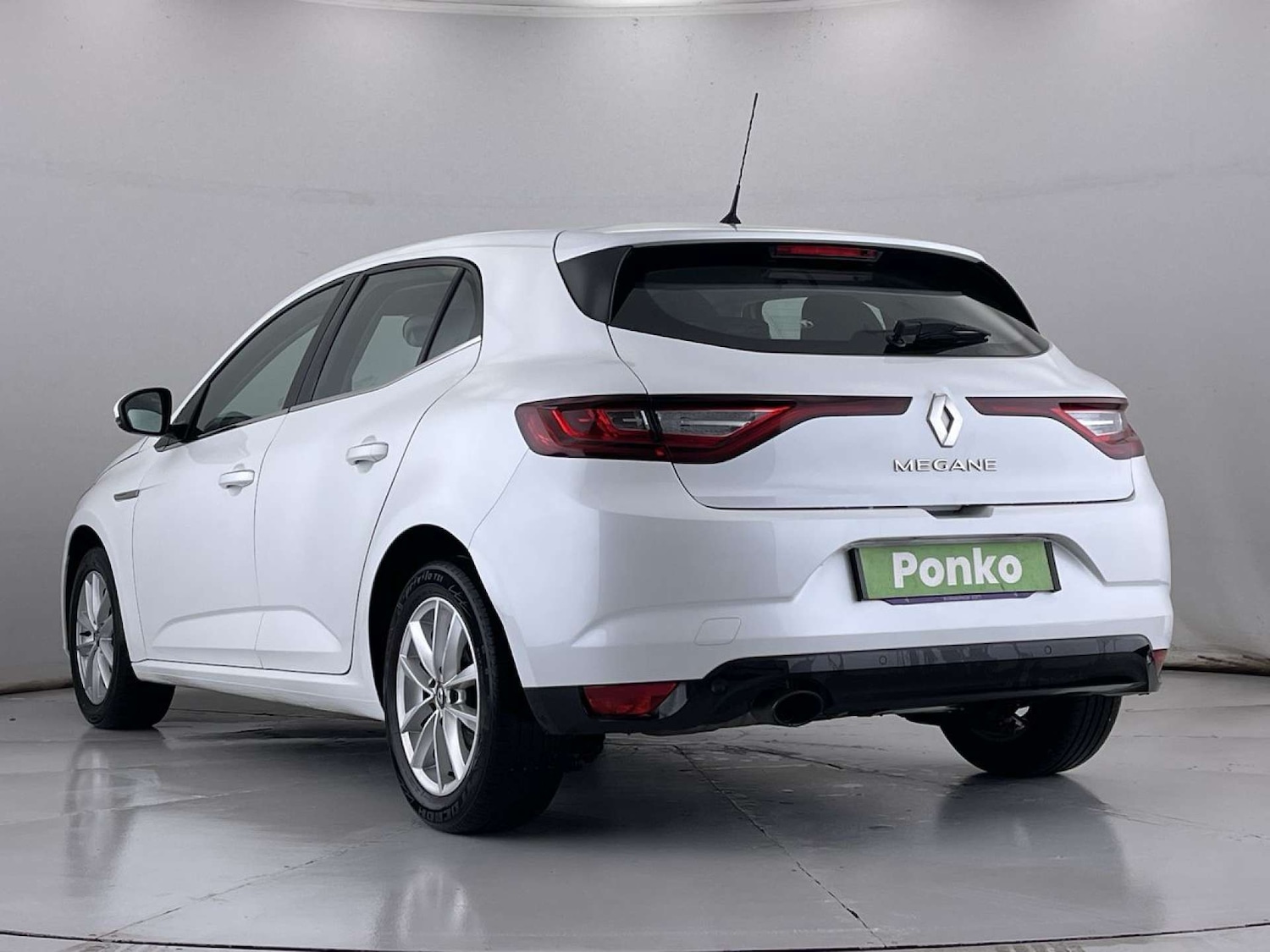 Used Renault Megane 2017 for sale - 76209998: Photo 3