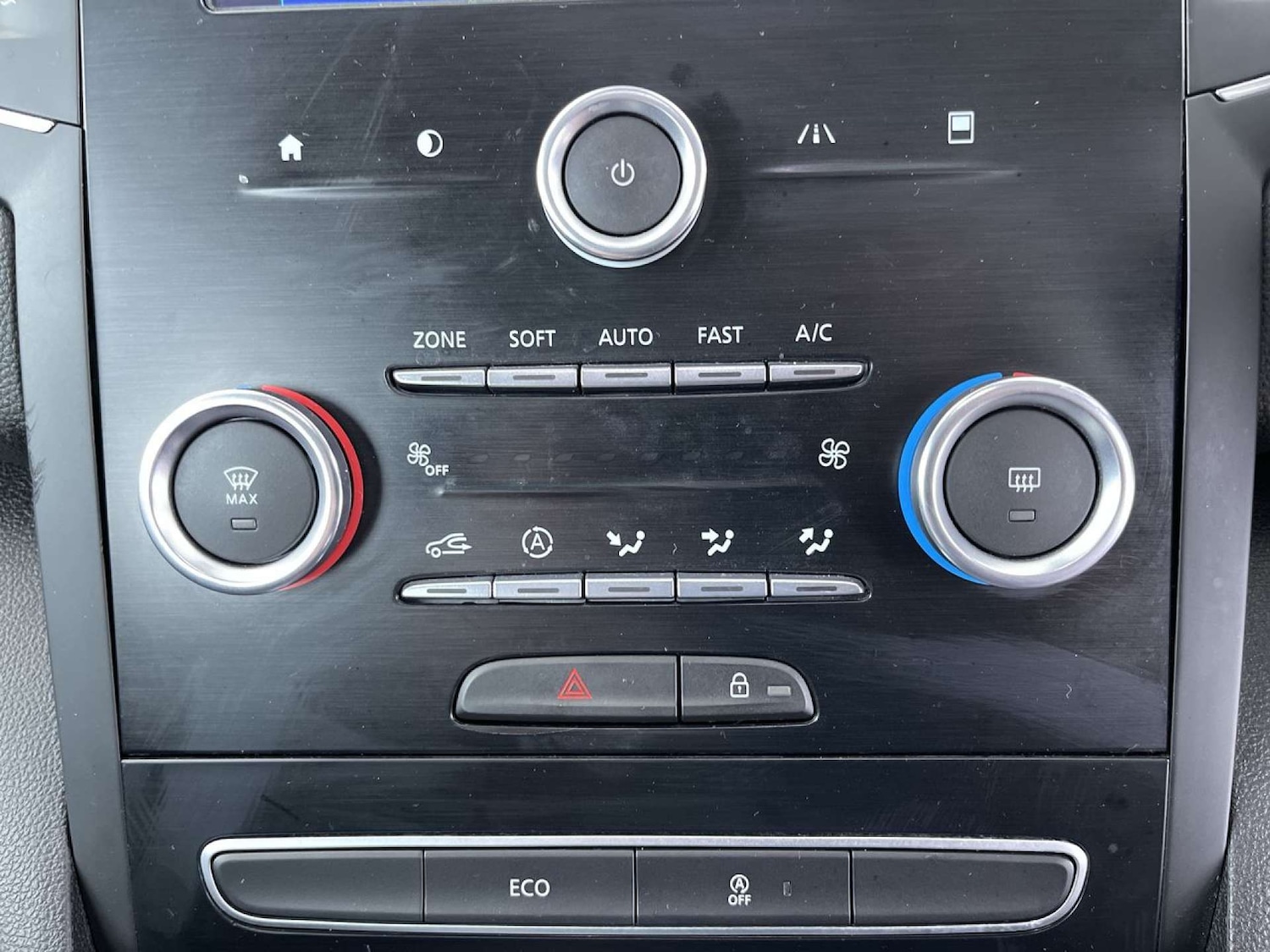 Used Renault Megane 2017 for sale - 76209998: Photo 44