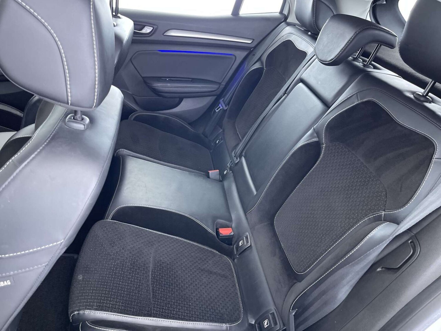 Used Renault Megane 2017 for sale - 76209998: Photo 9