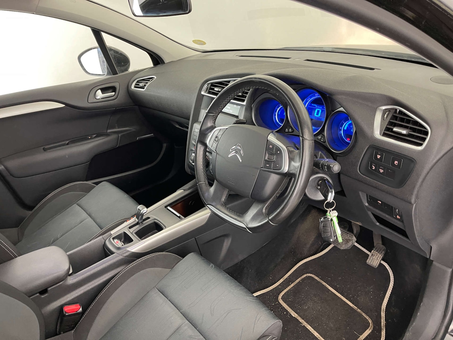 Used Citroen C4 2013 for sale - 77392248: Photo 11