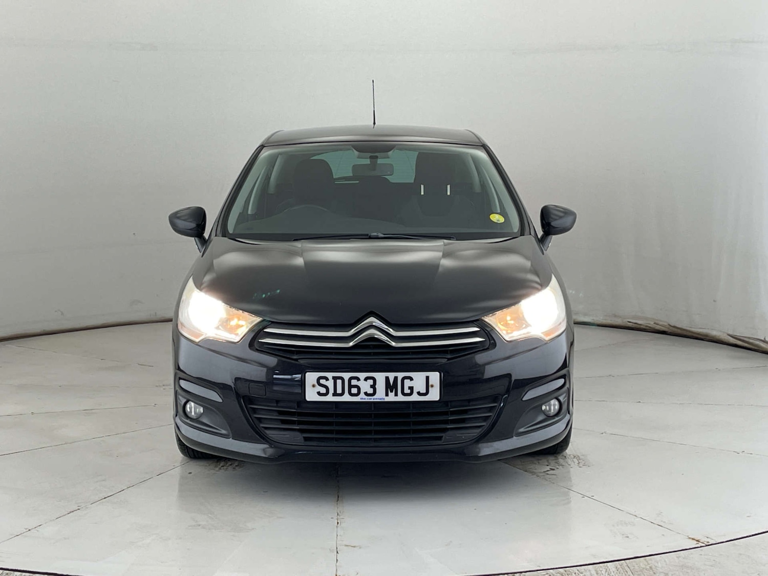 Used Citroen C4 2013 for sale - 77392248: Photo 2