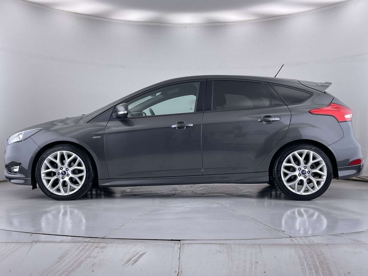 Used Ford Focus 2017 for sale - 77504089: Photo 16