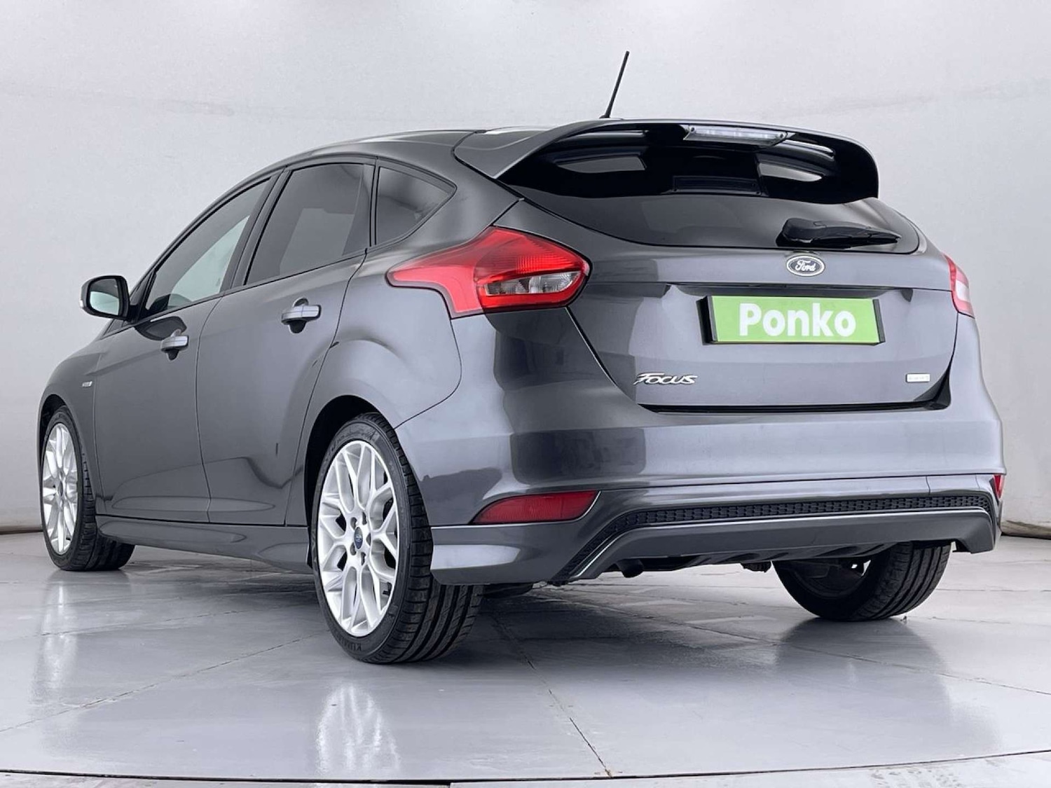 Used Ford Focus 2017 for sale - 77504089: Photo 3