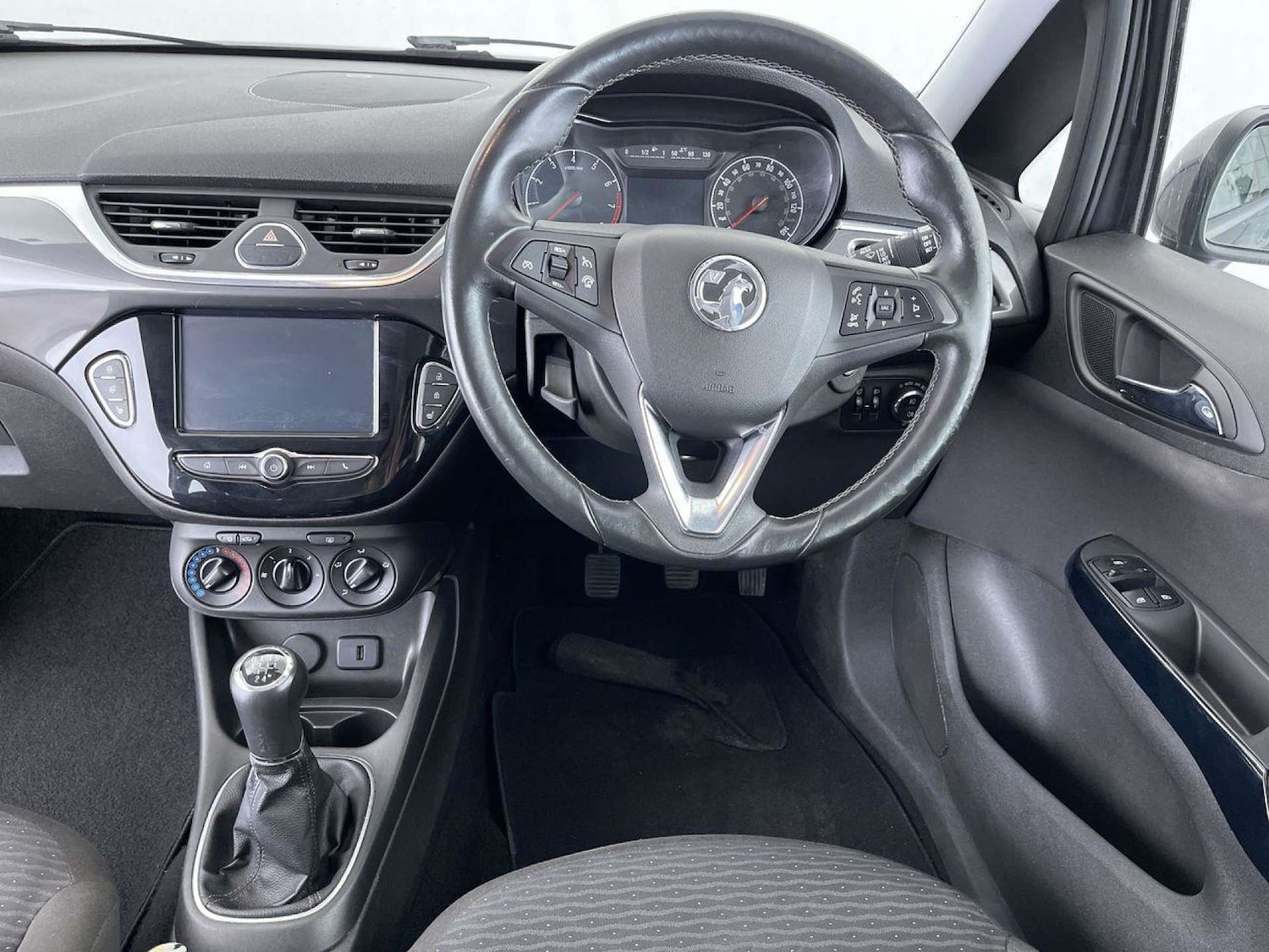 Vehicle 33