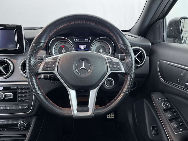 Used Mercedes-Benz GLA 2015 for sale - 76008999: Photo 36