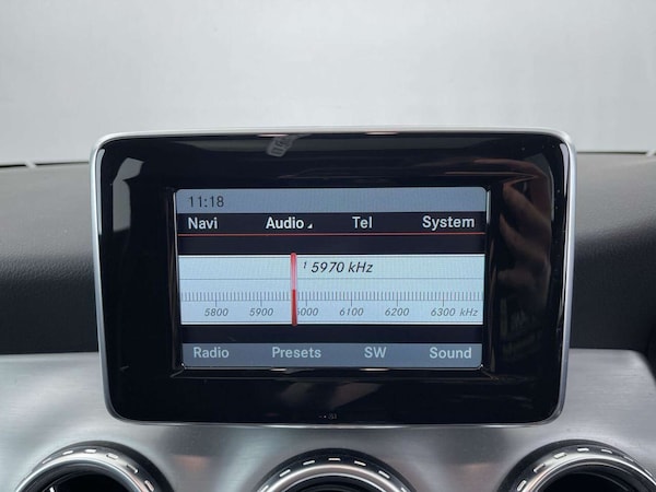 Used Mercedes-Benz GLA 2015 for sale - 76008999: Photo 40