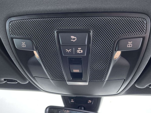 Used Mercedes-Benz GLA 2015 for sale - 76008999: Photo 48