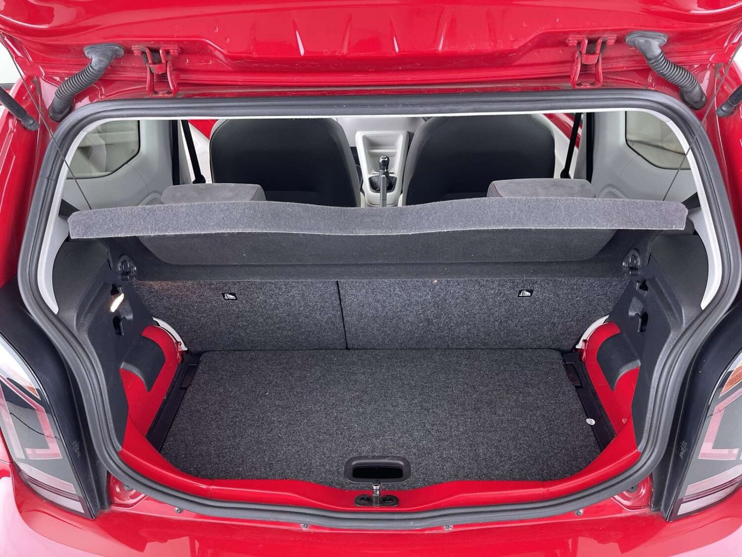 Used Volkswagen up! 2017 for sale - 76025777: Photo 10