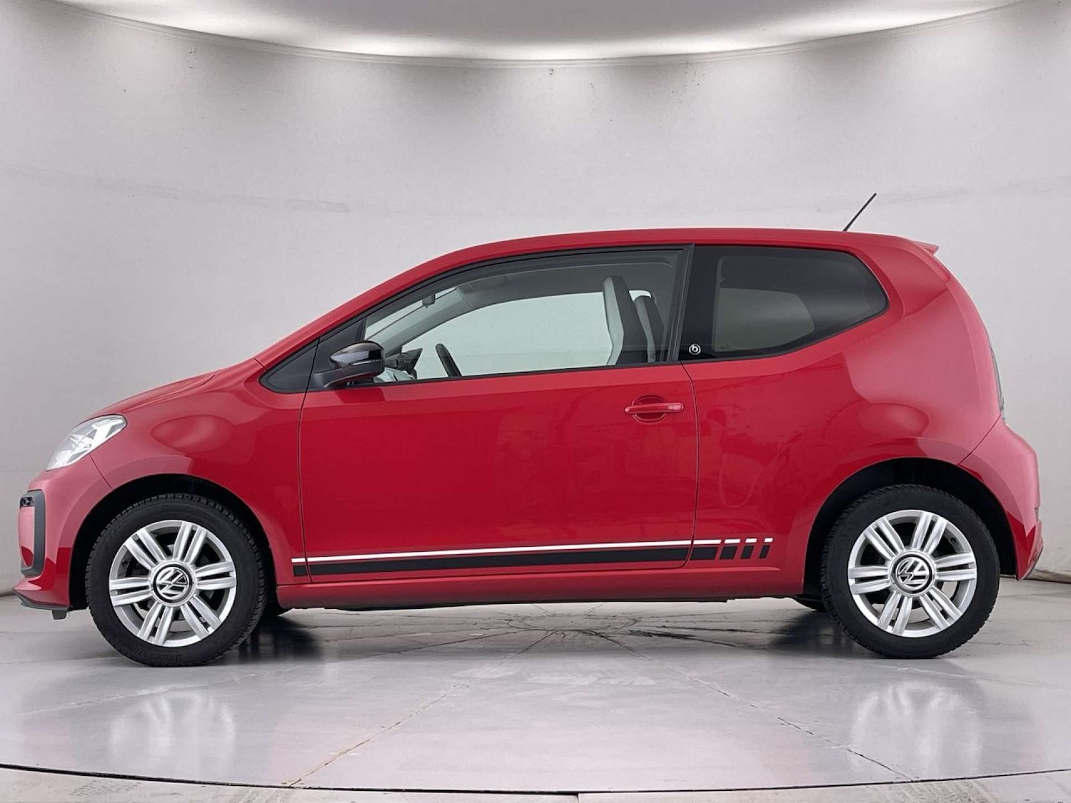 Used Volkswagen up! 2017 for sale - 76025777: Photo 16