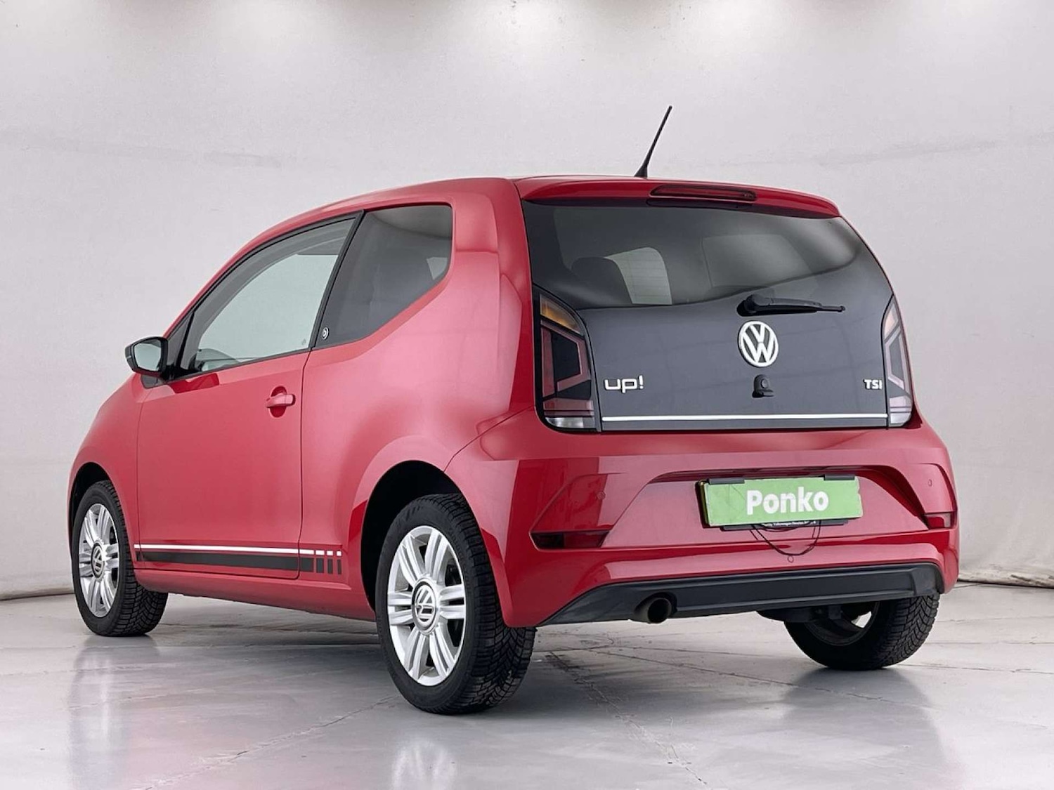 Used Volkswagen up! 2017 for sale - 76025777: Photo 3