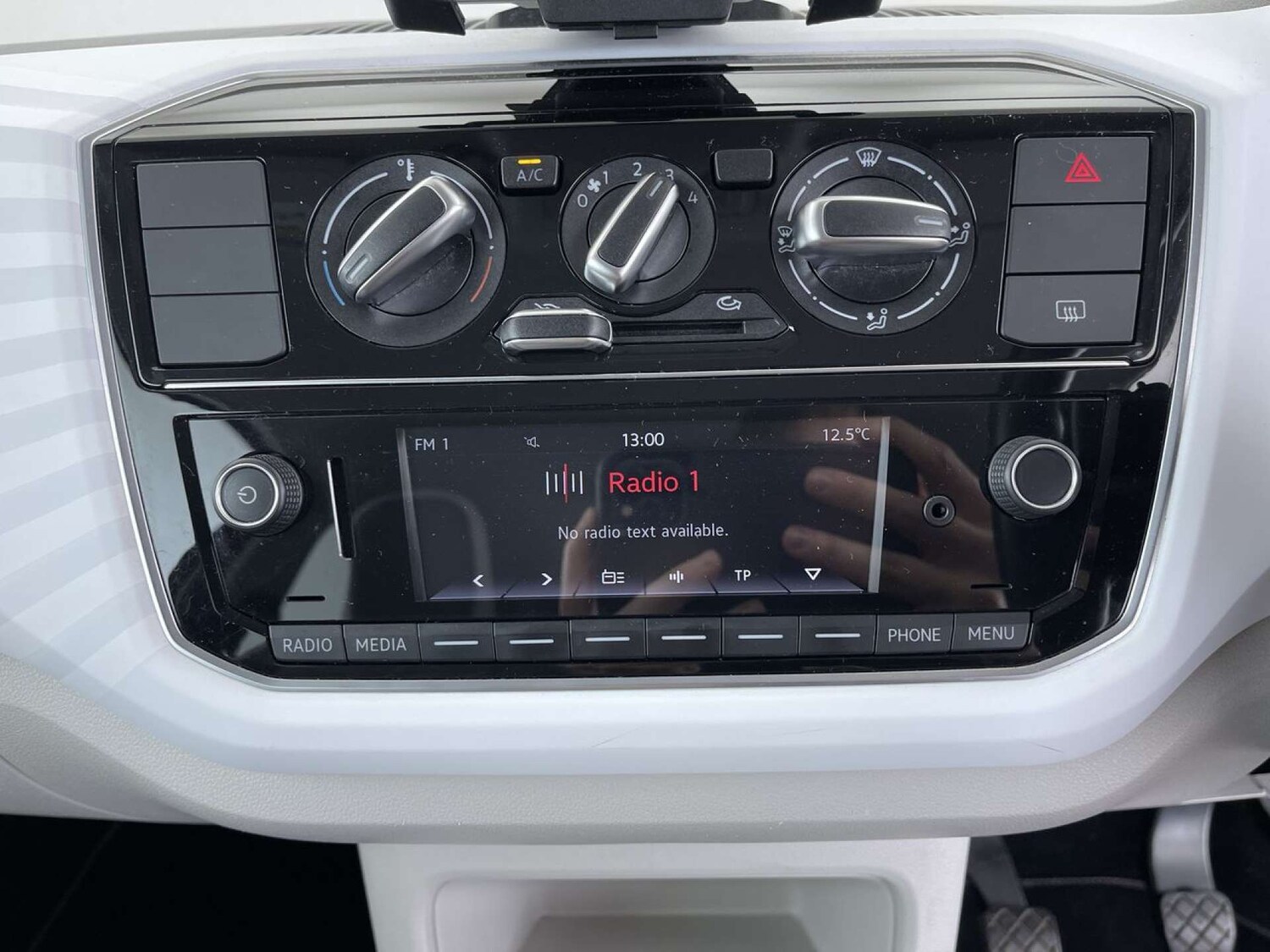 Used Volkswagen up! 2017 for sale - 76025777: Photo 39