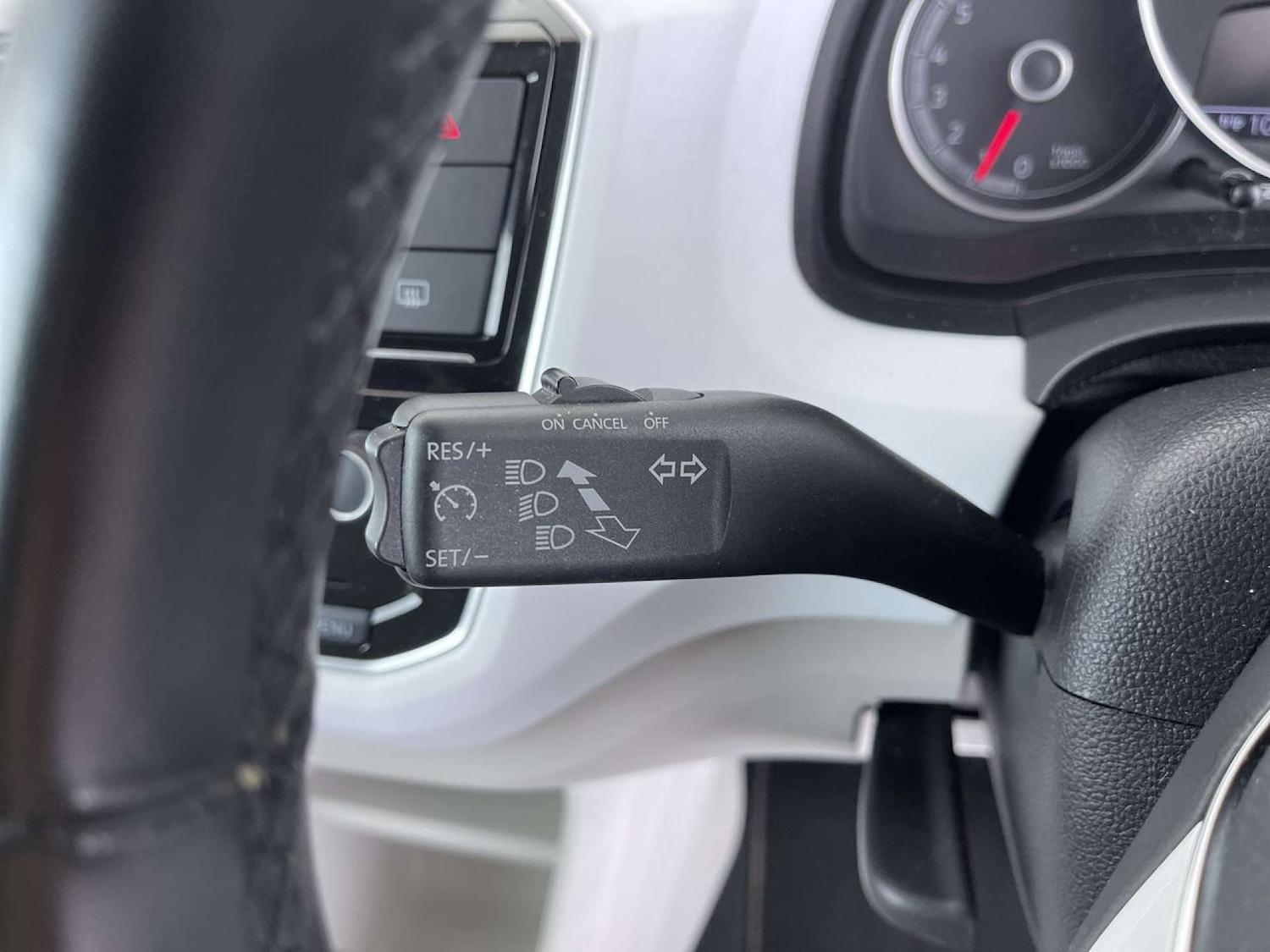 Used Volkswagen up! 2017 for sale - 76025777: Photo 47