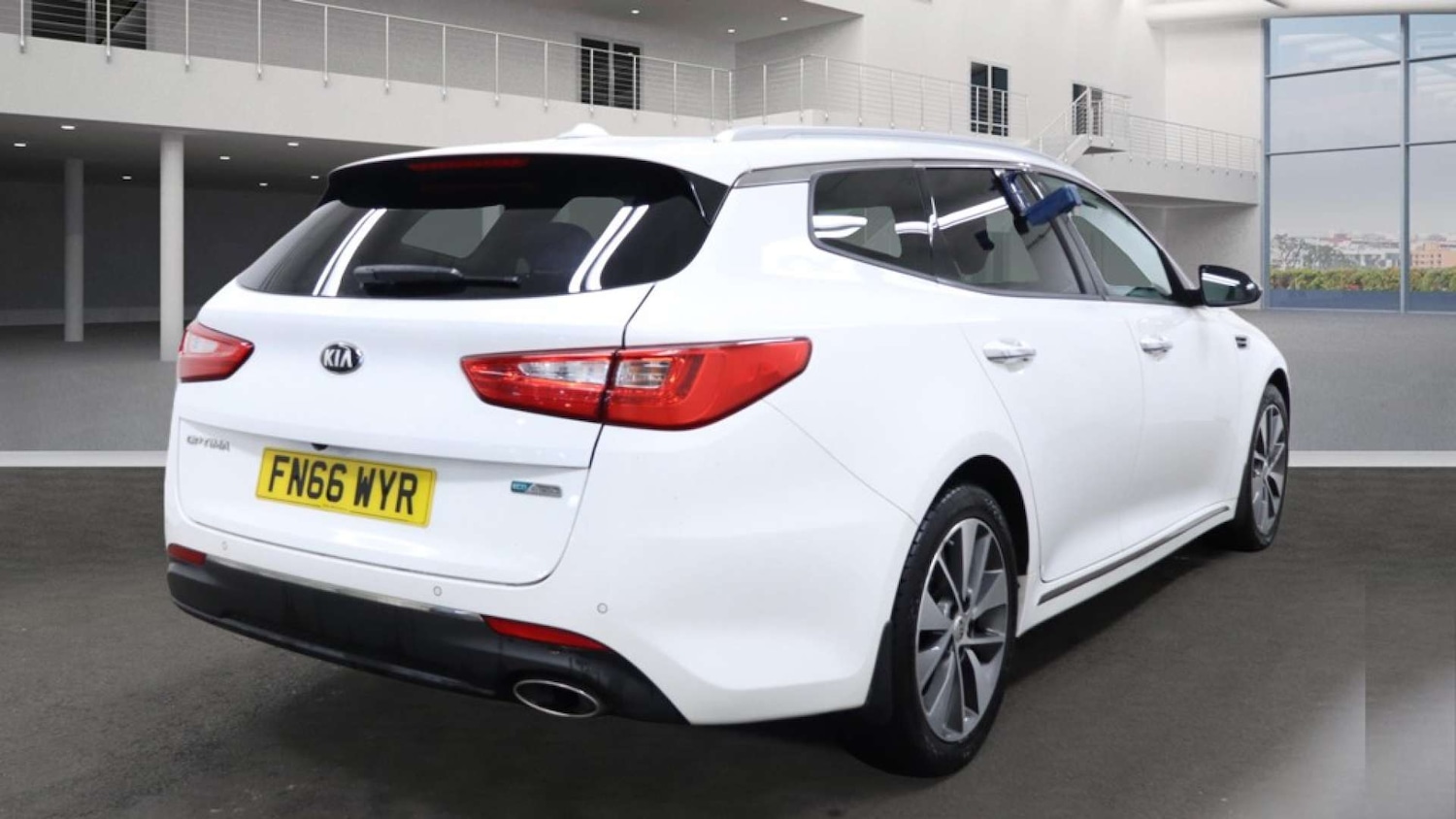 Used Kia Optima 2016 for sale - 77378420: Photo 4