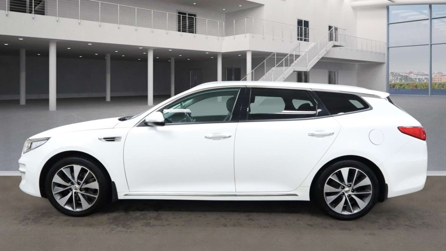 Used Kia Optima 2016 for sale - 77378420: Photo 6