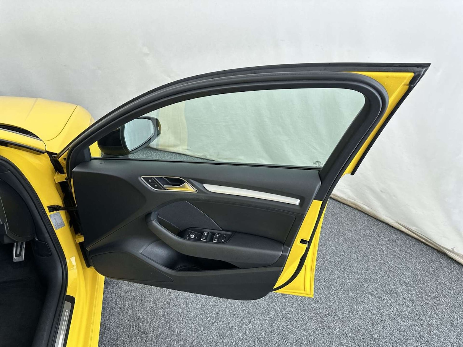 Used Audi A3 2017 for sale - 78111262: Photo 29