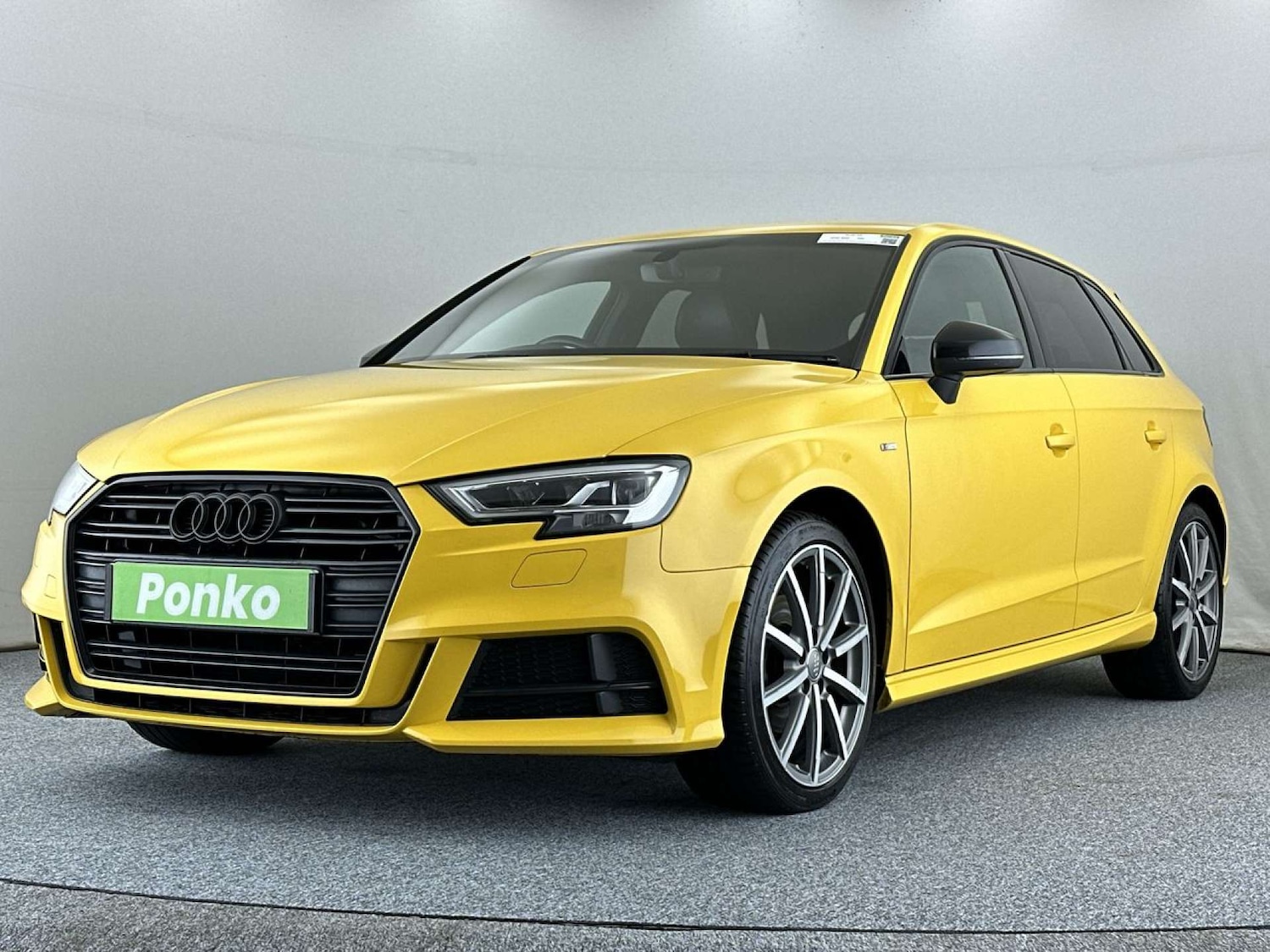 Used Audi A3 2017 for sale - 78111262: Photo 4