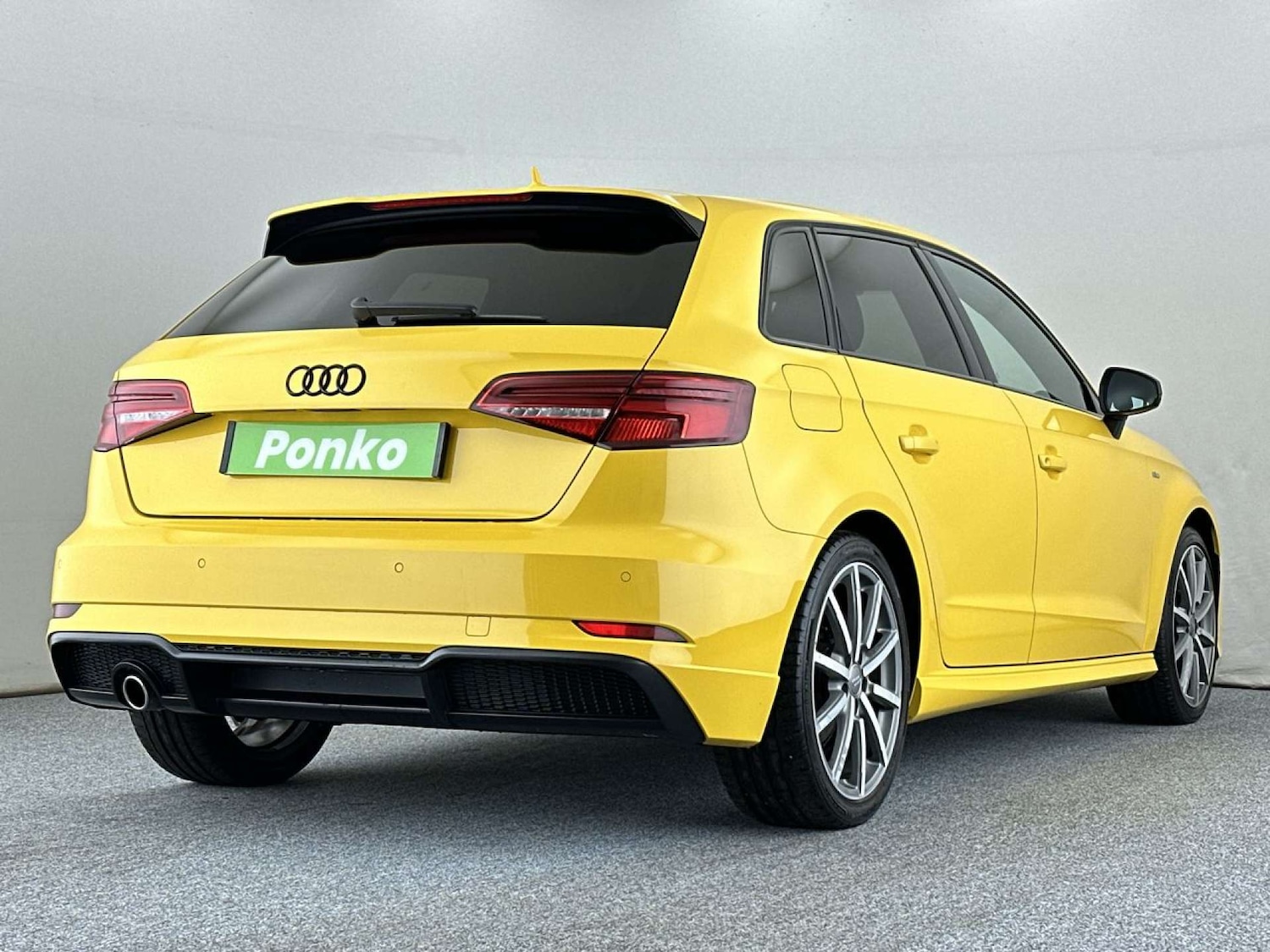 Used Audi A3 2017 for sale - 78111262: Photo 5