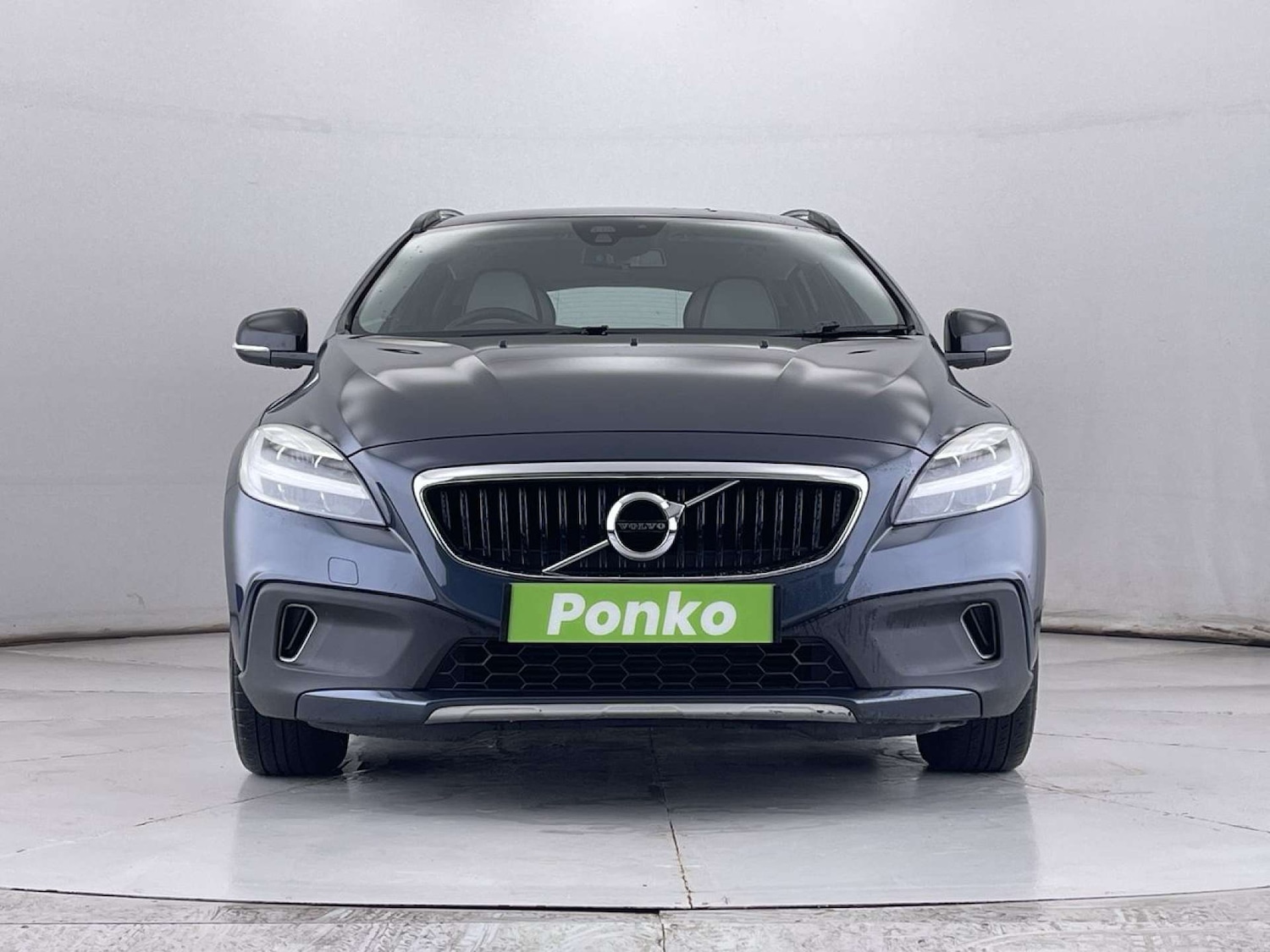 Used Volvo V40 2016 for sale - 77200714: Photo 14