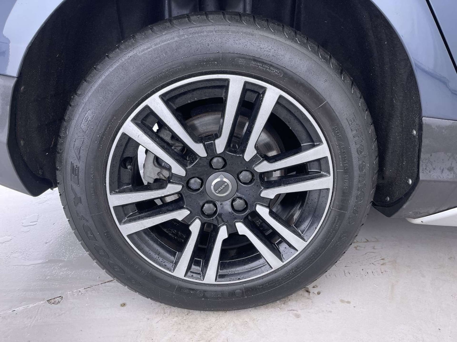 Used Volvo V40 2016 for sale - 77200714: Photo 23