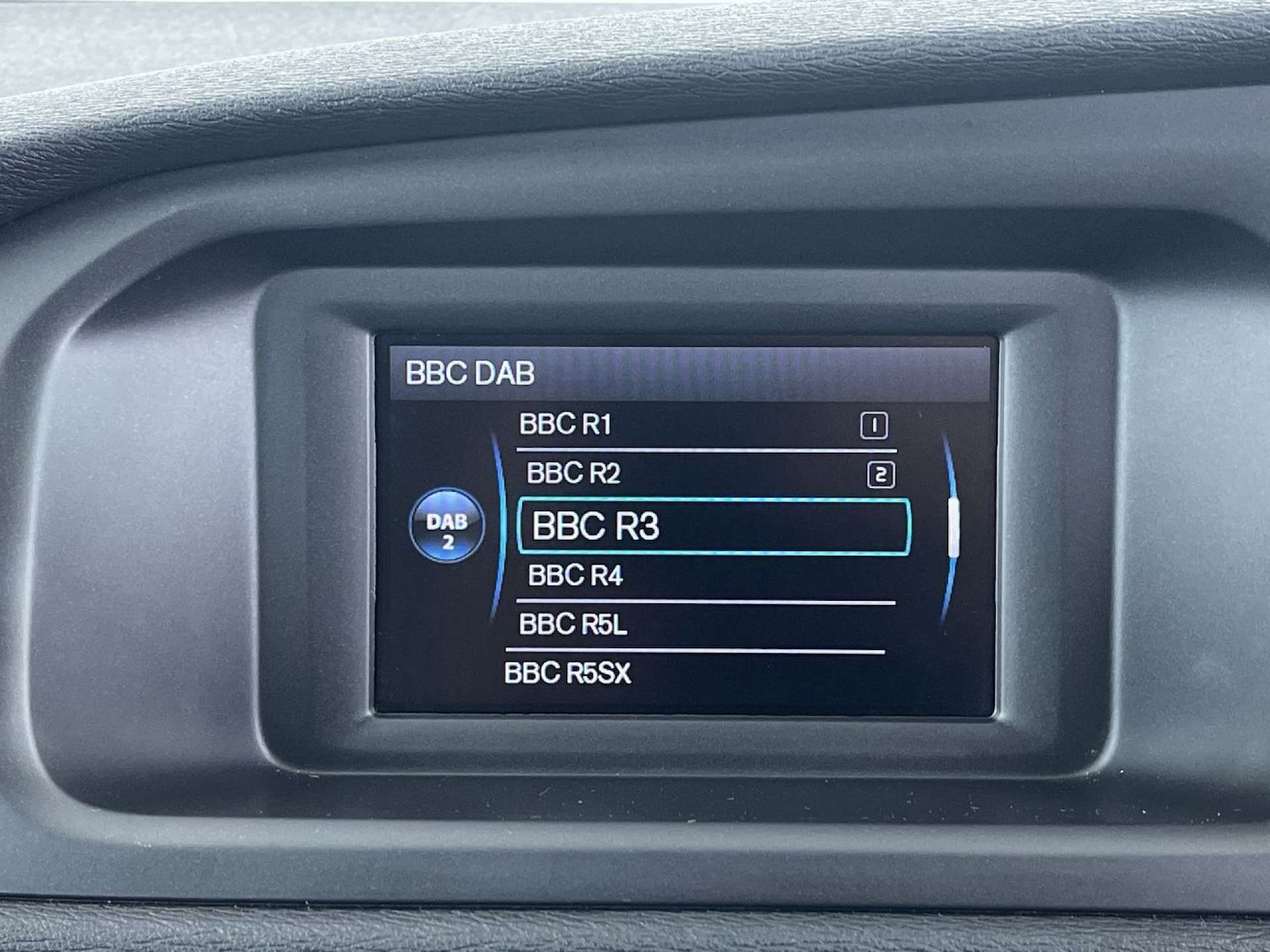 Used Volvo V40 2016 for sale - 77200714: Photo 40