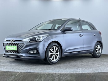 Used Hyundai i20 2018 for sale - 79173274: Photo