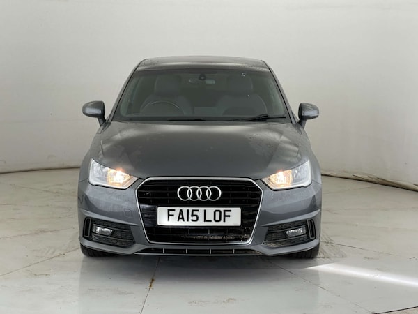 Used Audi A1 2015 for sale - 76319718: Photo 2