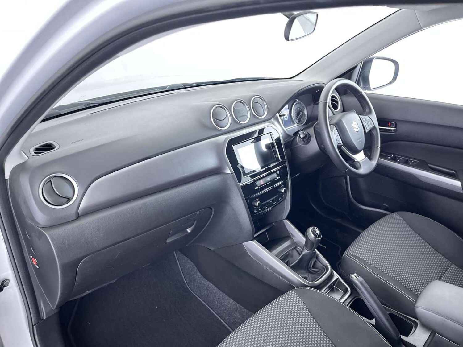 Used Suzuki Vitara 2018 for sale - 77378429: Photo 32