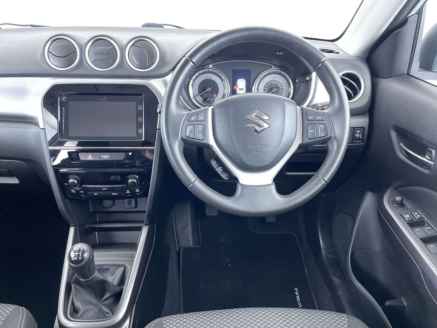 Used Suzuki Vitara 2018 for sale - 77378429: Photo 35