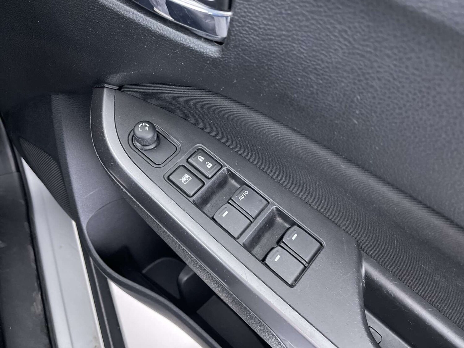 Used Suzuki Vitara 2018 for sale - 77378429: Photo 51