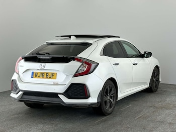 Used Honda Civic 2018 for sale - 78700799: Photo