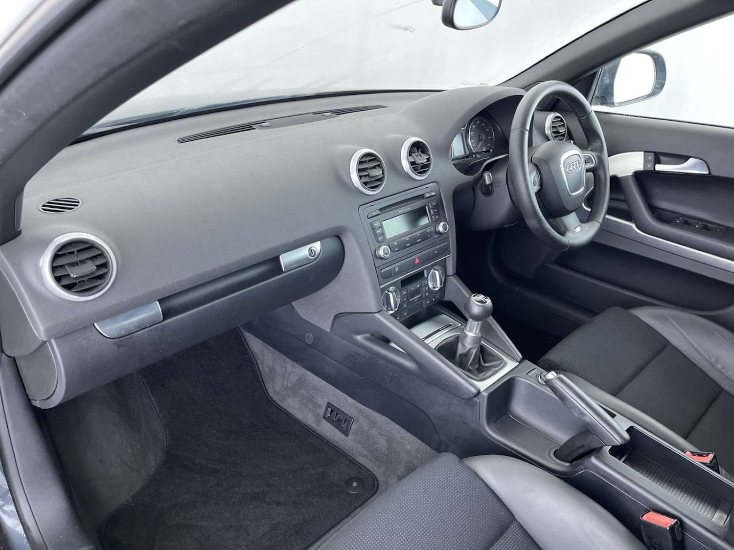 Used Audi A3 2009 for sale - 76477417: Photo 29