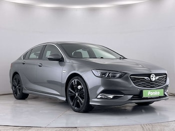 Vauxhall - Insignia