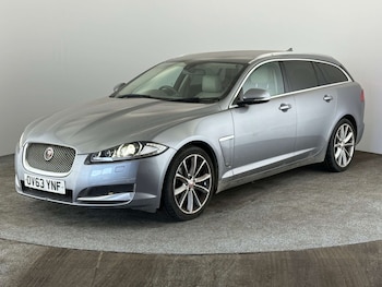 Used Jaguar XF 2013 for sale - 79263698: Photo