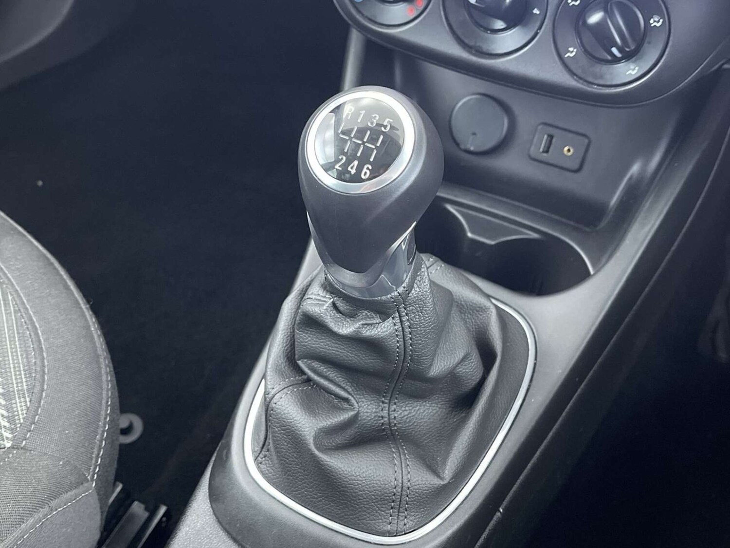 Used Vauxhall Corsa 2015 for sale - 76544312: Photo 46