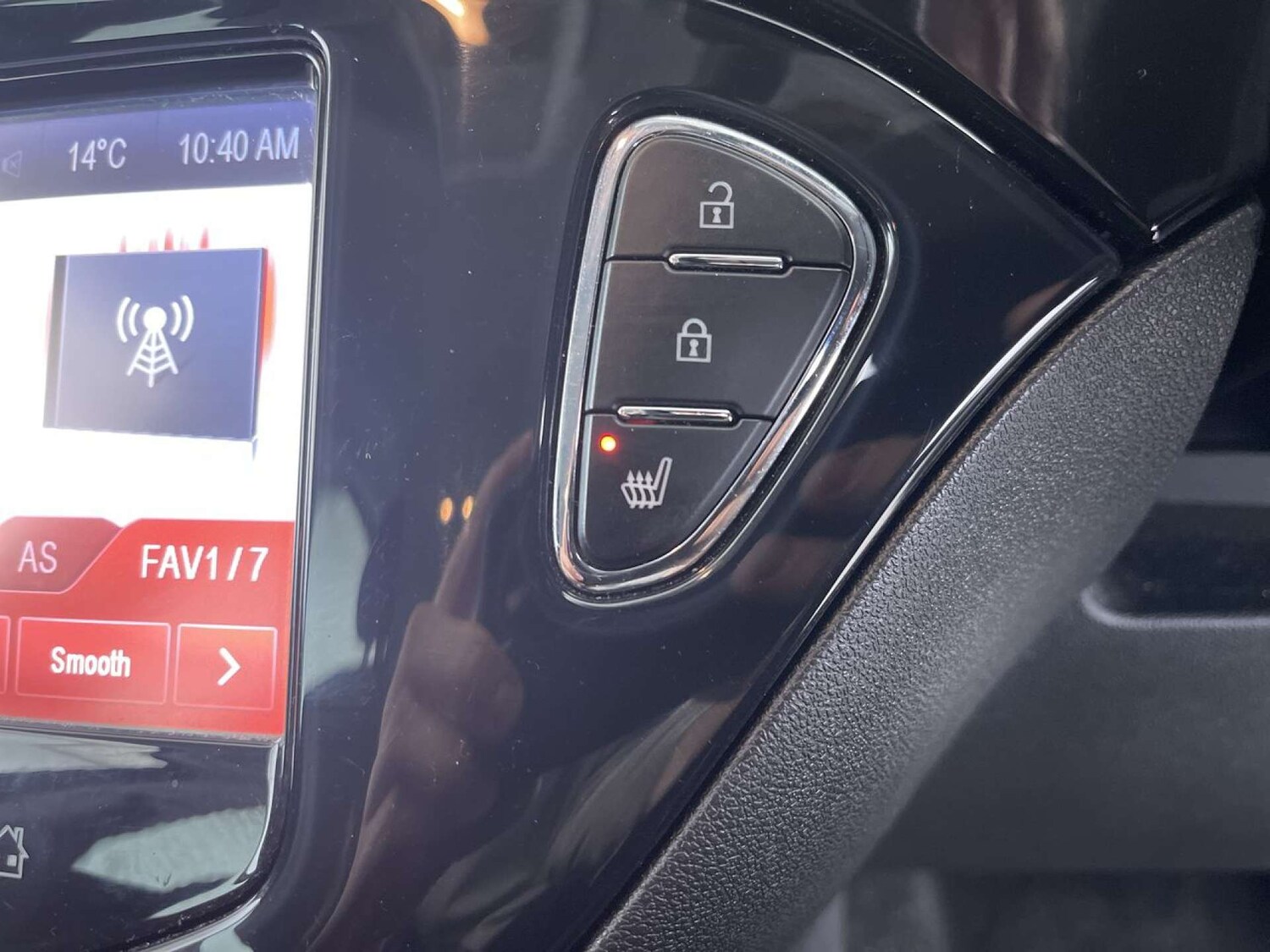 Used Vauxhall Corsa 2015 for sale - 76544312: Photo 54