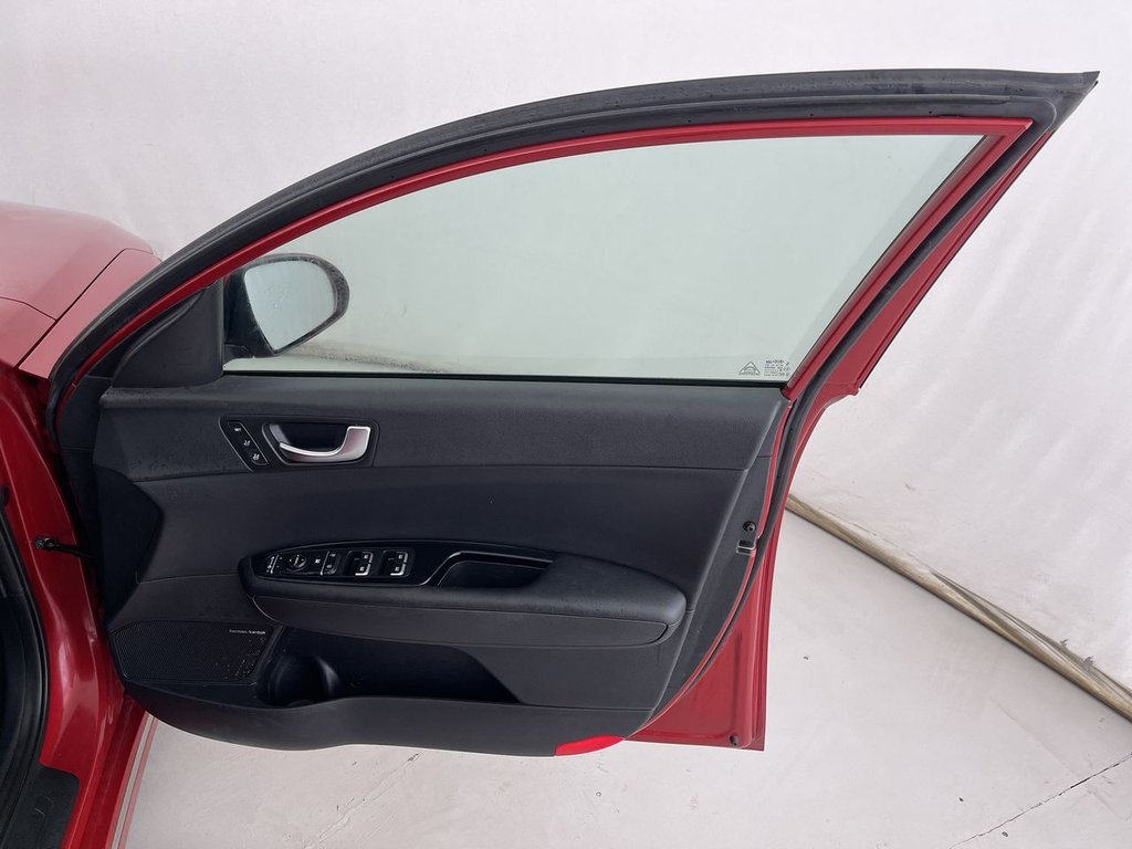 Vehicle 29