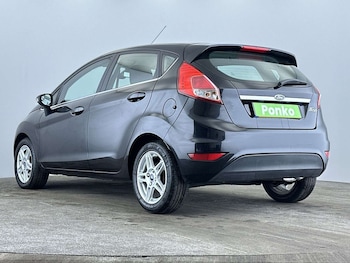 Used Ford Fiesta 2014 for sale - 79517037: Photo
