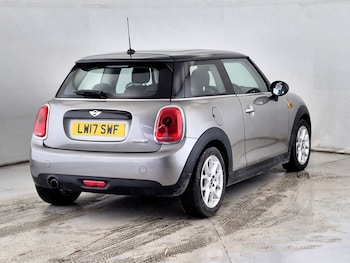 Used MINI Hatch 2017 for sale - 77469843: Photo