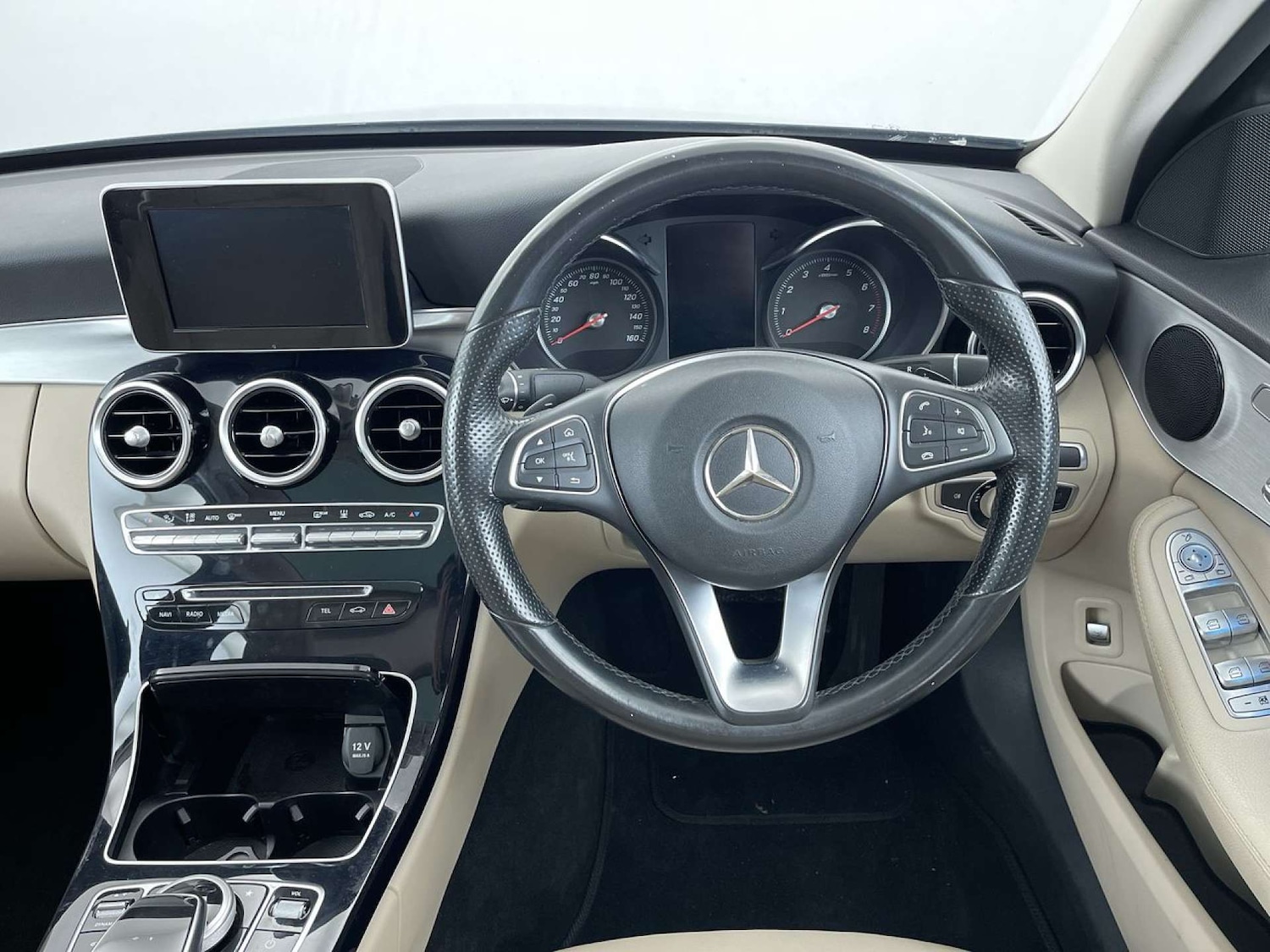 Used Mercedes-Benz C Class 2016 for sale - 76711662: Photo 35