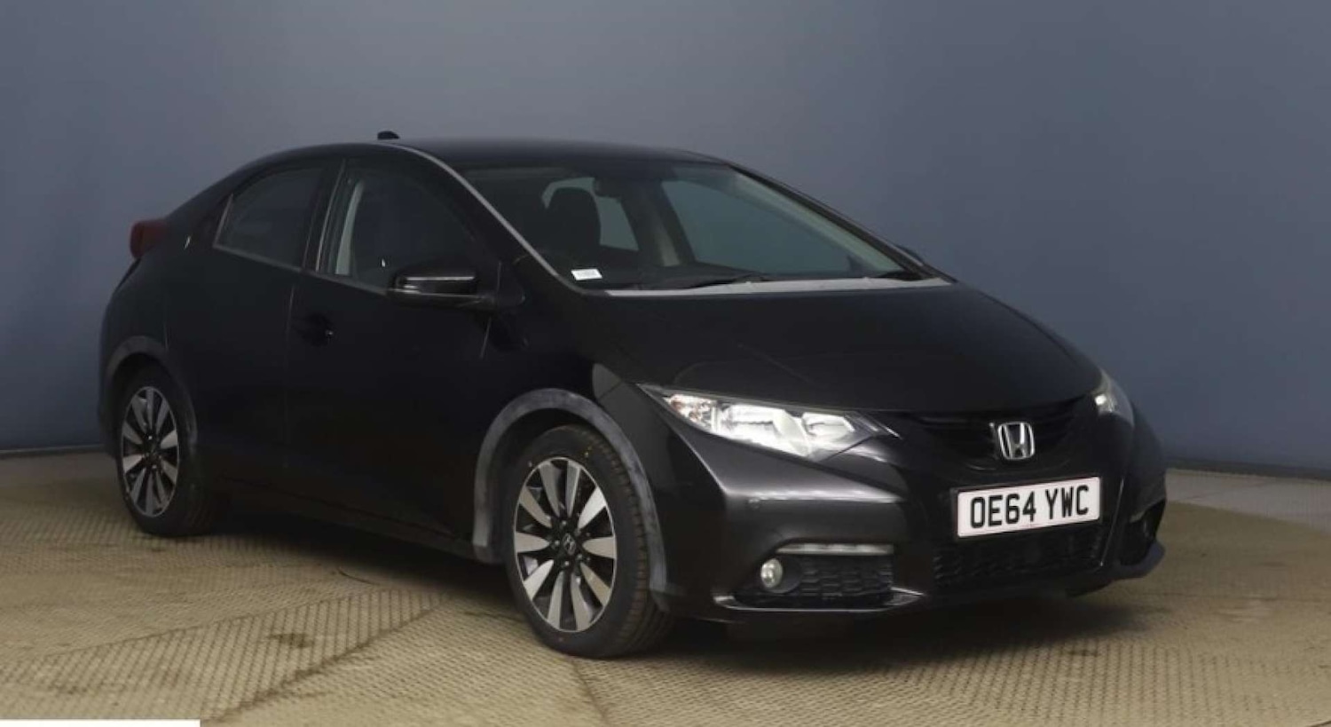 Used Honda Civic 2015 for sale - 76830224: Photo 1