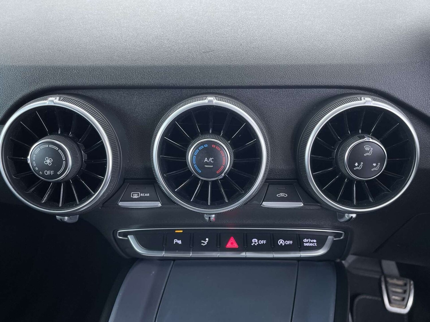 Used Audi TT 2016 for sale - 76919191: Photo 42