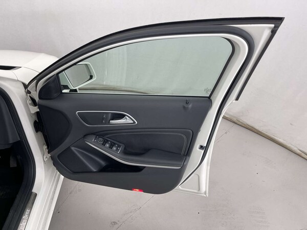 Used Mercedes-Benz A-Class 2015 for sale - 76005171: Photo 29