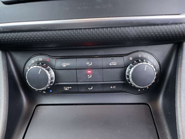 Used Mercedes-Benz A-Class 2015 for sale - 76005171: Photo 43