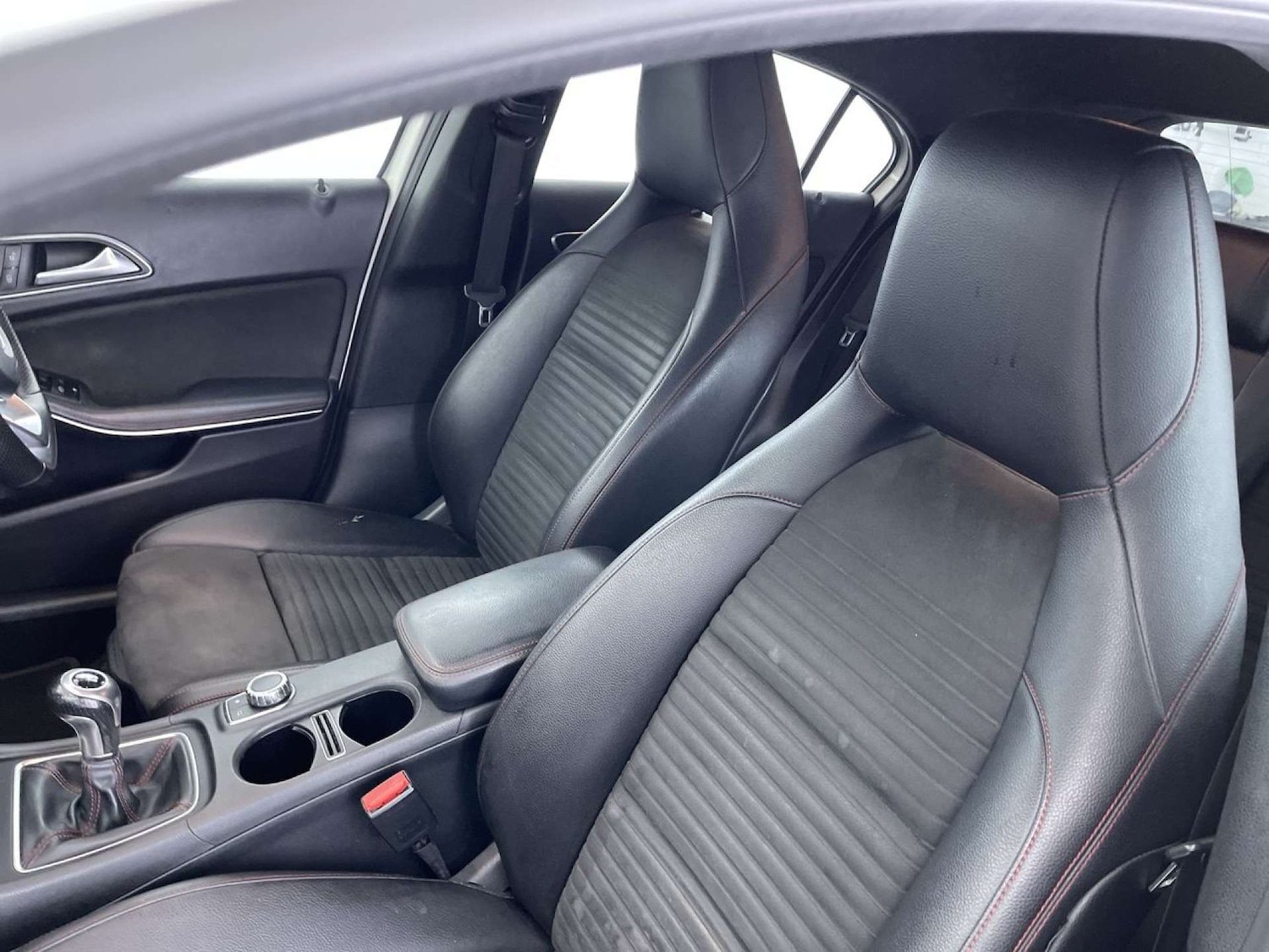 Used Mercedes-Benz A-Class 2017 for sale - 76481381: Photo 31