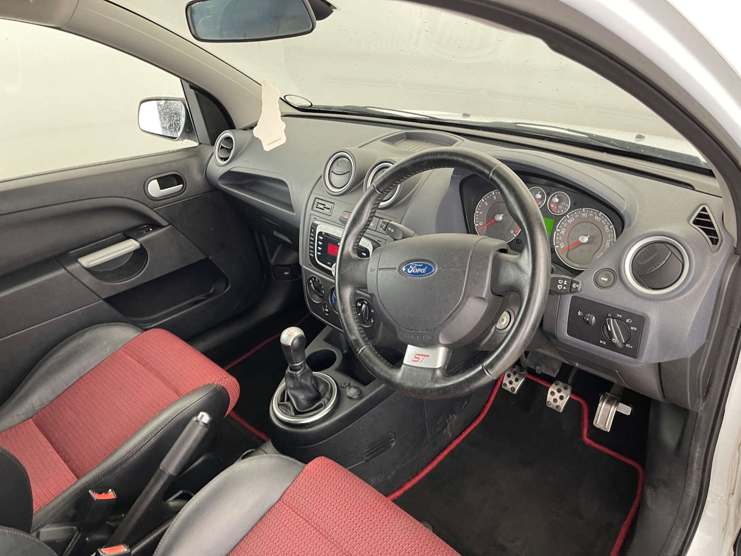 Used Ford Fiesta 2008 for sale - 76170881: Photo 11