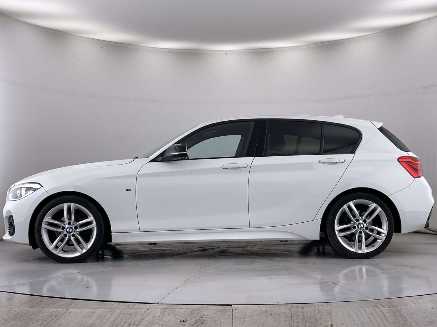 Used BMW 1 Series 2017 for sale - 76720472: Photo 16