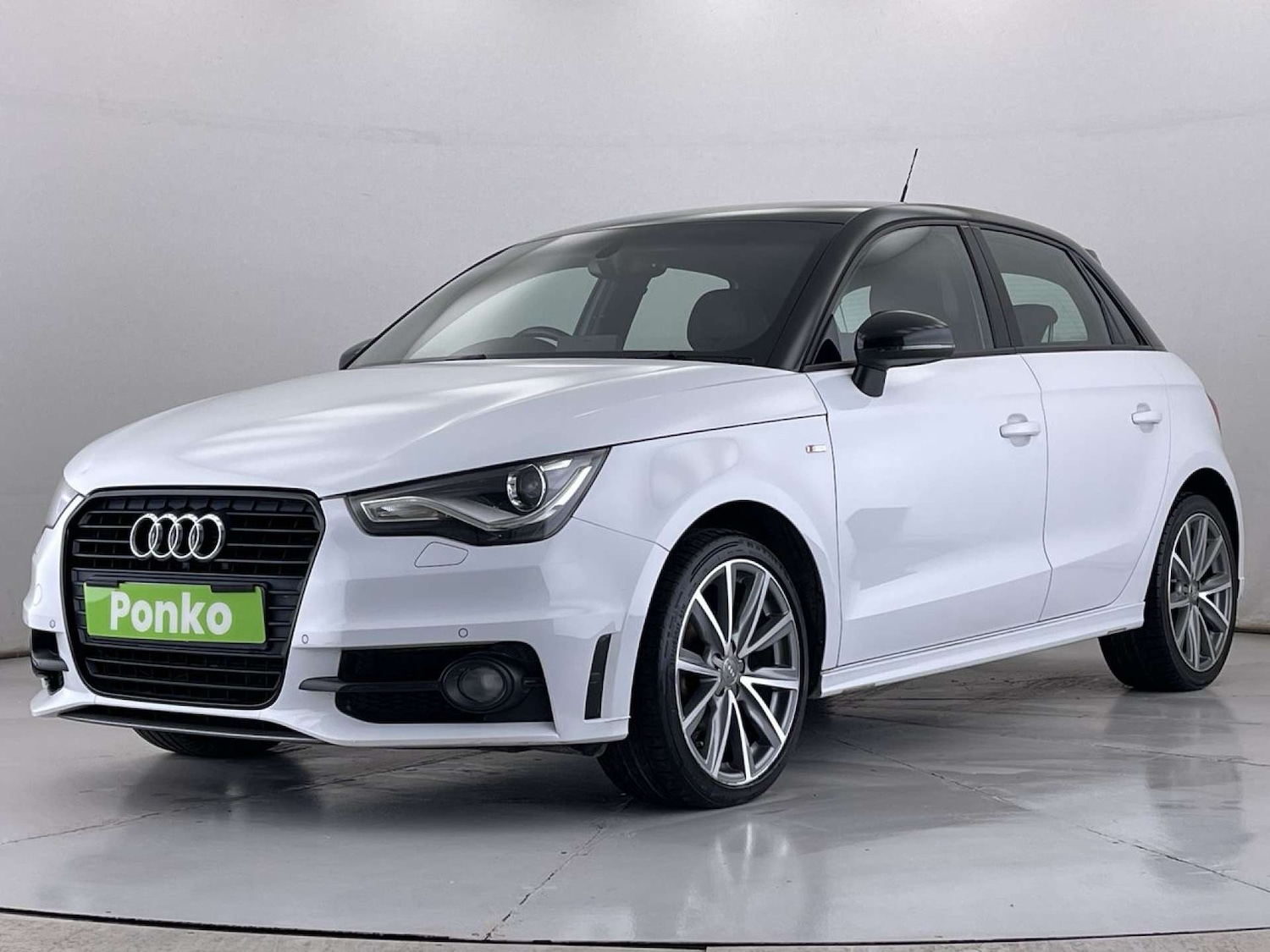 Used Audi A1 2014 for sale - 76830226: Photo 4