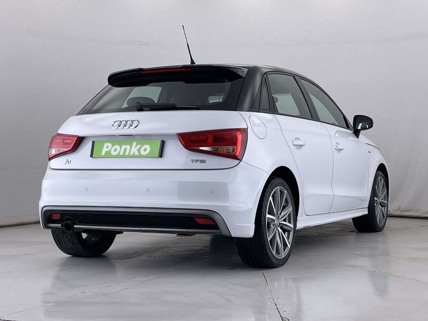Used Audi A1 2014 for sale - 76830226: Photo 5