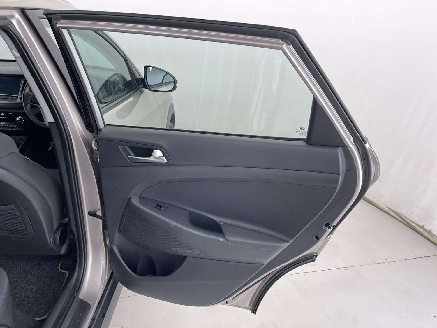 Used Hyundai TUCSON 2015 for sale - 76235444: Photo 30